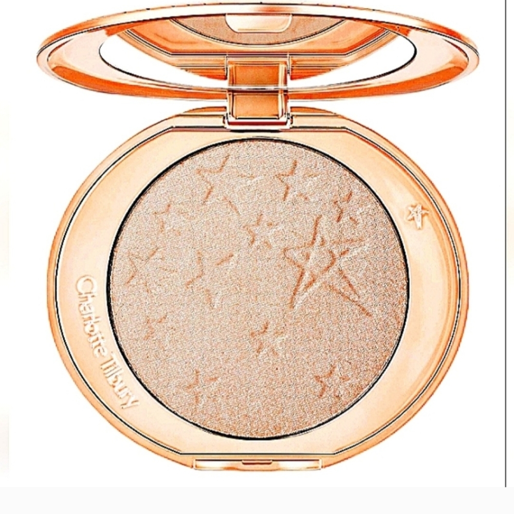 Charlotte Tilbury Glow Glide Face Architect Highlighter in Moonlit Glow - Picture 6 of 11